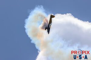 N821MG 2009 Extra EA-300 being flown by Mike Goulian at the 2025 Augusta Georgia Airshow. Aircraft Code: E300 Airport Code(s): KAGS, AGS