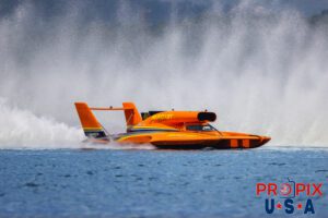 #40 Unlimited hydroplane "The Bucket List" competing at the 2024 Hydrofest at Lake Guntersville Alabama. This class of boat is powered by a 3,000+ horsepower turbine engine capable of propelling the boat to well over 200 MPH.