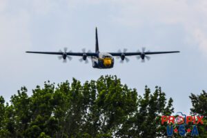 FAT ALBERT's TREE TRIMMING SERVICE..! Blue Angels' C-130 supply and transport aircraft performina a "Flat Pass" at the 2025 Augusta Georgia airshow. Flight Crew: Major Samuel Petko (USMC) Captain Isaac Becker (USMC) Major Josh Horman (USMC) Aircraft code: C130 Airport code: KAGS, AGS