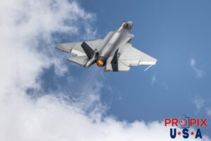 F-35 demonstrator was performing an afterburner ascent at the 2025 Sun N Fun airshow in Lakeland Florida. Aircraft code: F35 Airport code(s): KLAL, LAL