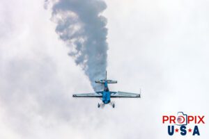 Run... when a woman proficient with a knife is coming at you..! N540SG 2005 Zivko Edge 540 piloted by Melissa Dawn Burns. She was performing at the 2025 Sun N Fun airshow in Lakeland Florida. Aircraft code: EDGE Airport code(s): KLAL, LAL