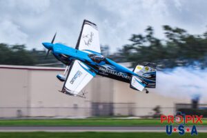 Melissa doesn't enter flying competitions just because of the large purses..! N540SG 2005 Zivko Edge 540 piloted by Melissa Dawn Burns. She was performing a super low knife edge pass at the 2025 Sun N Fun airshow in Lakeland Florida. Aircraft code: EDGE Airport code(s): KLAL, LAL