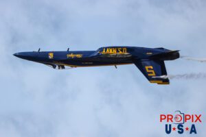 I always thought this aircraft number was S..! Blue Angels #5 Commander Thomas Zimmerman (Lead Solo) doing an inverted pass at the 2025 Sun N Fun airshow in Lakeland Florida. Aircraft code: F18 Airport Code(s): KLAL, LAL