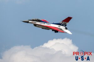How an F-16 pilot looks for their lost dog..! Major Taylor "FEMA" Hiester is doing a low pass over the crowd in his F-16 Falcon at the 2025 Sun N Fun airshow, to give everyone the opportunity to view this amazing aircraft up close in flight. Aircraft code: F16 Airport code(s): KLAL, LAL