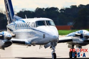 N855UP 2015 Beechcraft Super King Air 350 B350 Wheels Up PDK (KPDK) Peachtree Dekalb airport Atlanta Georgia 2-16-2025