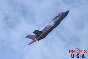 Nothin makes you smile more than condensation clouds..! Approaching airshow center at high speed, this F-35 was then demonstrated how the aircraft can go from near supersonic flight to a steep climb effortlessly. This was part of the 2025 SunN Fun airshow in Lakeland Florida. Aircraft code: F35 Airport code(s): KLAL, LAL