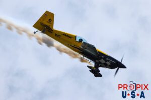 N821MG 2009 Extra EA-300 being flown by Mike Goulian at the 2025 Augusta Georgia Airshow. Aircraft Code: E300 Airport Code(s): KAGS, AGS