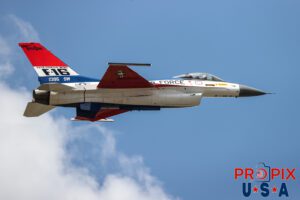 Just a walk in the park..! F-16 Falcon Demonstrator Aircraft, piloted by Major Taylor "FEMA" Hiester is doing a low fairly slow pass over show center while looking down at the crowd during the 2025 Sun N Fun airshow in Lakeland Florida. Aircraft code: F16 Airport code(s): KLAL, LAL
