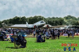 Struttin through the crowd..! N33644 1941 Douglas DC-3 Is taxiing to the runway at the 2024 Sun N Fun airshow in Lakeland Florida. Aircraft code: DC3 Airport code(s): LAL, KLAL Photo date: 4-13-2024