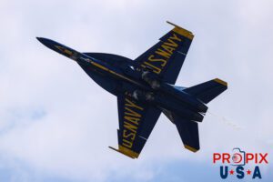 Commander Zimmerman's fly by cleaning service..! After dusting off the runway to begin the air show Blue Angels #5 with gear still down and afterburners engaged, Commander Zimmerman began a high horsepower banking climb. #5 Commander Thomas Zimmerman (Lead Solo) Aircraft code: F18 Airport code(s): MQY, KMQY Photo date: 6-8-2025