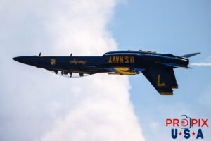 Not often seen...7 Blue Angel #7 is performing the "Opposing Four Point Roll" at the 2025 Smyrna Tennessee air show. #7 Lieutenant Commander Connor O'Donnell (opposing Solo) Aircraft code: F18 Airport code(s): MQY, KMQY Photo date: 6-8-2025