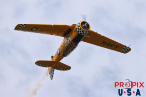 N3639F 1945 North American T-6 Texan performing at the 2025 Brunswick Georgia airshow with Jeff Shetterly piloting this WWII era aircraft. Aircraft code: T6 Airport code(s): BQK, KBQK Photo date: 5-17-2025