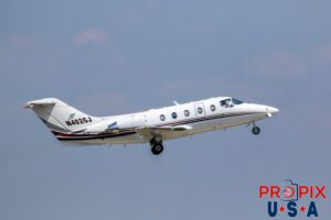 N402GJ 2006 Hawker 400XP BE40 PDK (KPDK) Peachtree Dekalb airport Atlanta Georgia Photo date: 5-25-2016