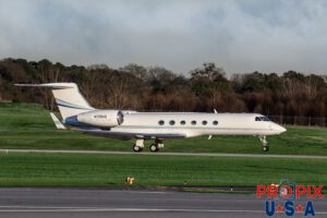 N728AG 2001 Gulfstream GV GLF5 PDK (KPDK) Peachtree Dekalb airport Atlanta Georgia Photo date: 2-1-2019