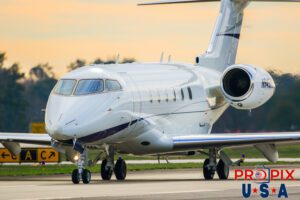 N945AC 2013 Bombardier Challenger 300 CL30 PDK (KPDK) Peachtree Dekalb airport Atlanta Georgia Photo date: 12-27-2023