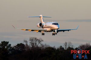N758QS 2018 Bombardier Challenger 300 CL30 NetJets PDK (KPDK) Peachtree Dekalb airport Atlanta Georgia Photo date: 2-1-2019