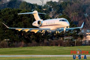 N758QS 2018 Bombardier Challenger 300 CL30 NetJets PDK (KPDK) Peachtree Dekalb airport Atlanta Georgia Photo date: 2-1-2019