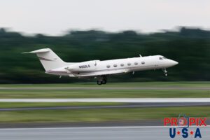 N950LG 2001 Gulfstream G-IV GLF4 PDK (KPDK) Peachtree Dekalb airport Atlanta Georgia Photo date: 8-2-2018