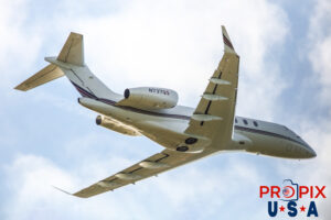 N737QS 2017 Bombardier Challenger 350 CL35 NetJets AGS (KAGS) Augusta Georgia regional airport Photo date: 4-10-2023