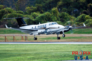 N197AS 1997 Super King Air 200 BE20 PDK (KPDK) Peachtree Dekalb airport Atlanta Georgia Photo date: 11-26-2023