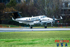 N197AS 1997 Super King Air 200 BE20 PDK (KPDK) Peachtree Dekalb airport Atlanta Georgia Photo date: 11-26-2023