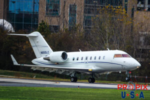 N650LC 2017 Challenger 600 CL60 PDK (KPDK) Peachtree Dekalb airport Atlanta Georgia Photo date: 11-26-2023