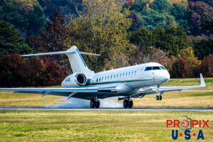 N44GX 2004 Bombardier Global Express GLEX PDK (KPDK) Peachtree Dekalb airport Atlanta Georgia Photo date: 11-9-2023