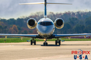 N580FX 2016 Bombardier Challenger 300 CL30 Flex Jet PDK (KPDK) Peachtree Dekalb airport Atlanta Georgia Photo date: 12-7-2023 Flex Jet