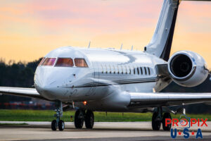N518DD 2004 Bombardier Global Express GLEX PDK (KPDK) Peachtree Dekalb airport Atlanta Georgia Photo date: 12-27-2023