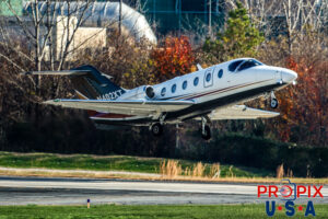 N402XT 2000 Raytheon Hawker 400A BE40 PDK (KPDK) Peachtree Dekalb airport Atlanta Georgia Photo date: 12-8-2023