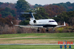 N605CL 2012 Bombardier Challenger 600 CL60 PDK (KPDK) Peachtree Dekalb airport Atlanta Georgia Photo date: 12-8-2023
