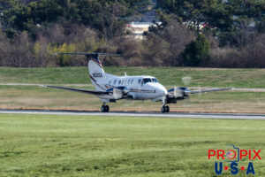 N332CA 1981 Beechcraft King Air 200 BE20 PDK (KPDK) Peachtree Dekalb airport Atlanta Georgia Photo date: 12-21-2023