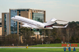 CS-GLG Bombardier Global Express GLEX PDK (KPDK) Peachtree Dekalb airport Atlanta Georgia Photo date: 12-3-2023 Country of registration: Portugal