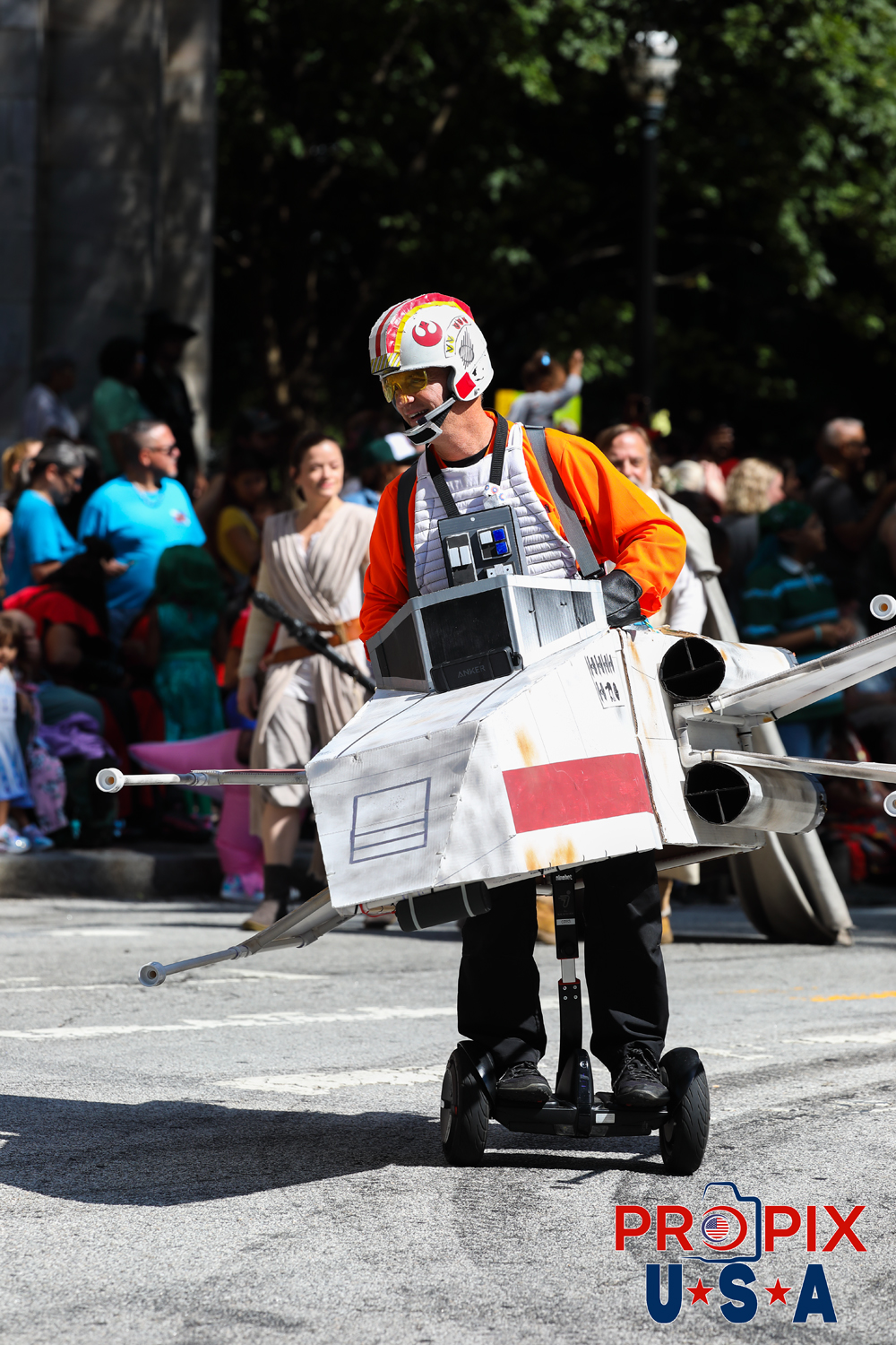 Dragon Con Parade 2025. Star Wars Luke Skywalker X-wing. Photo date: 8-30-2025 Dragoncon