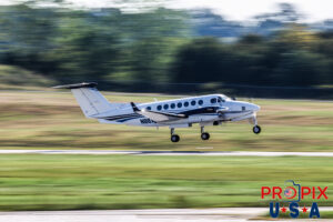 N88XS 2018 Beechcraft Super King Air 300 BE30 PDK (KPDK) Peachtree Dekalb airport Atlanta Georgia Photo date: 8-30-2024