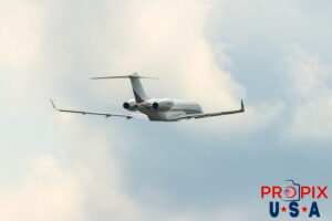 N121QS 2022 Bombardier Global Express GLEX NetJets PDK (KPDK) Peachtree Dekalb airport Atlanta Georgia Photo date: 3-13-2025