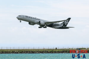 ZK-NZL 2017 Boeing 787 Dreamliner B787 Air New Zealand HNL (PHNL) Honolulu Hawaii International Airport Photo date: 9-24-2024