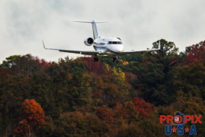 N365KM 2005 Bombardier Challenger CL-600 CL60 PDK (KPDK) Peachtree Dekalb airport Atlanta Georgia Photo date: 12-1-2024