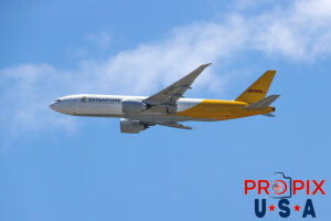 9V-DHC Boeing 777 Freighter B777 Singapore Airlines - DHL Country of registration: Singapore HNL (PHNL) Honolulu Hawaii International Airport Photo date: 9-26-2024