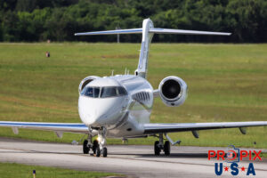 N74ZC 2004 Bombardier Challenger 300 CL30 PDK (KPDK) Peachtree Dekalb airport Atlanta Georgia Photo date: 5-19-2024