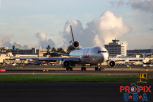 N643FE 1992 Mcdonnell Douglas MD-11 MD11 FedEx Federal Express HNL (PHNL) Honolulu Hawaii International Airport Photo date: 10-4-2024
