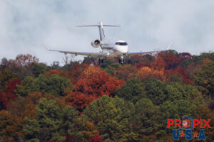 N705QS 2019 Bombardier Challenger 350 CL35 NetJets PDK (KPDK) Peachtree Dekalb airport Atlanta Georgia Photo date: 12-1-2024