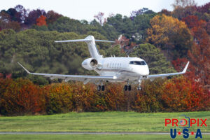 N705QS 2019 Bombardier Challenger 350 CL35 NetJets PDK (KPDK) Peachtree Dekalb airport Atlanta Georgia Photo date: 12-1-2024