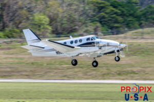 N599HL 2006 Beechcraft King Air 90 BE9L PDK (KPDK) Peachtree Dekalb airport Atlanta Georgia Photo date: 3-13-2025