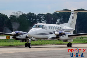 N740PC 2016 Beechcraft Super King Air 350 BE35 PDK (KPDK) Peachtree Dekalb airport Atlanta Georgia Photo date: 3-13-2025