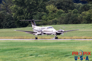N43TA 1992 Beechcraft Super King Air 200 BE20 PDK (KPDK) Peachtree Dekalb airport Atlanta Georgia Photo date: 7-20-2024