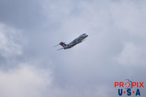 N478HA 2001 Boeing 717 B717 Hawaiian Airlines HNL (PHNL) Honolulu Hawaii International Airport Photo date: 6-23-2025