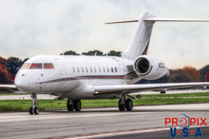 N127QS 2023 Bombardier Global Express GLEX NetJets PDK (KPDK) Peachtree Dekalb airport Atlanta Georgia Photo date: 12-1-2024