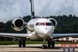 N717NT 2022 Bombardier Global Express GLEX PDK (KPDK) Peachtree Dekalb airport Atlanta Georgia Photo date: 7-7-2024