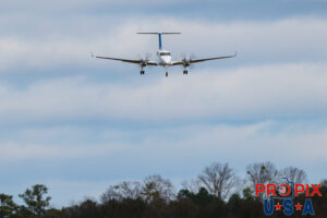 N855UP 2015 Beechcraft Super King Air 350 B350 Wheels Up PDK (KPDK) Peachtree Dekalb airport Atlanta Georgia Photo date: 2-16-2025
